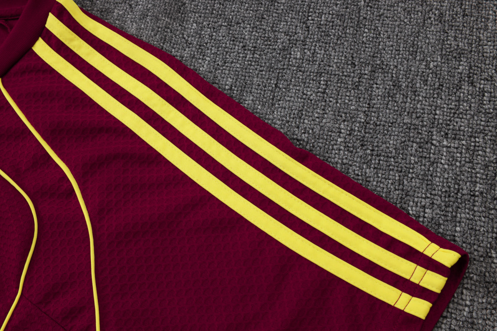 2025/2026 Arsenal Maroon Red retro version Short-Sleeve Training Kit