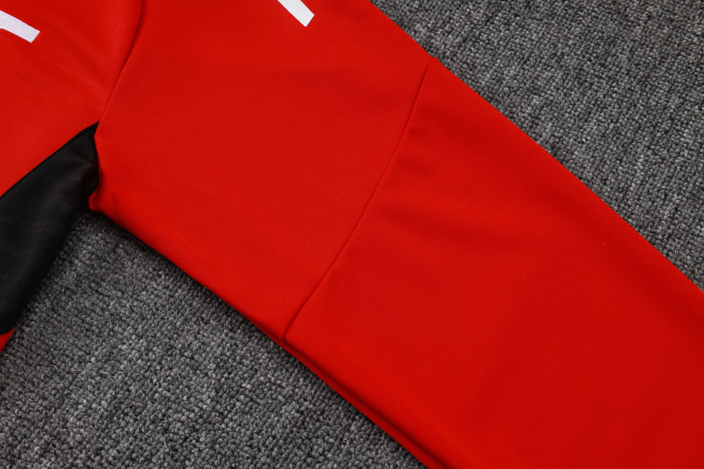 2025/2026 Arsenal Red Long-Zip Training Kit