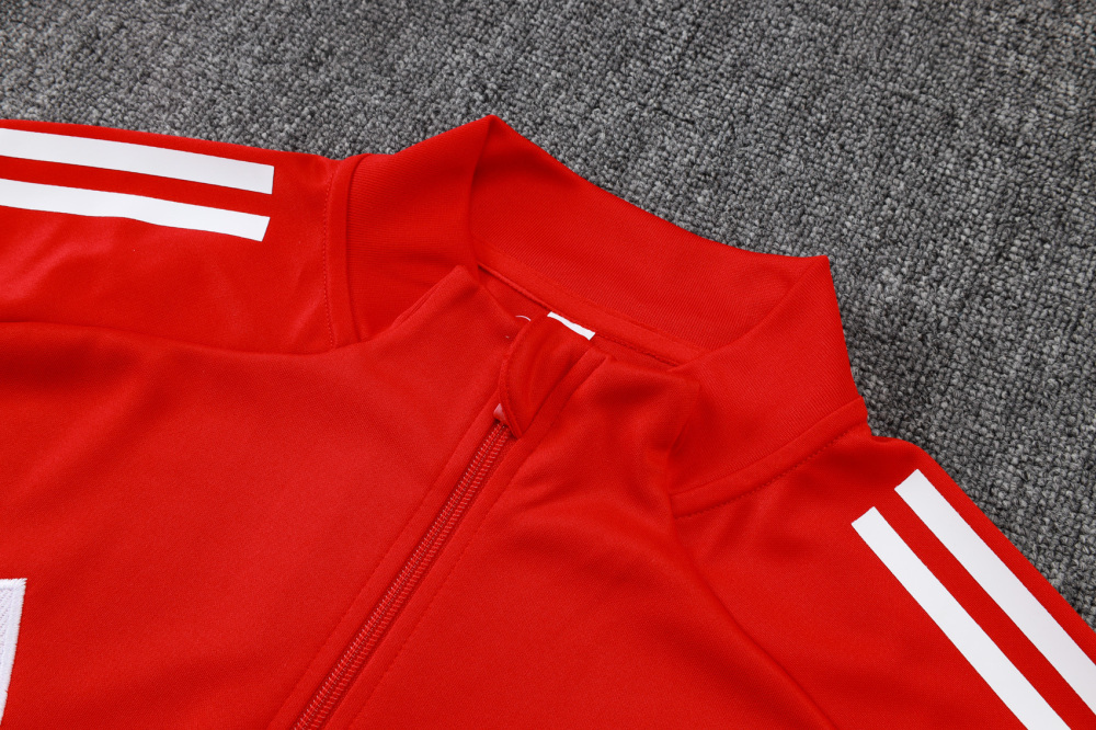 2025/2026 Arsenal Red Long-Zip Training Kit