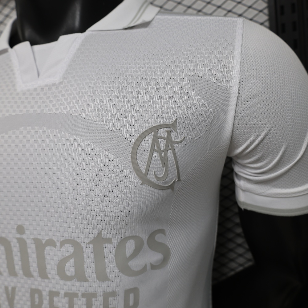 2026 Real Madrid 125th Anniversary Commemorative Football Shirt (Player)