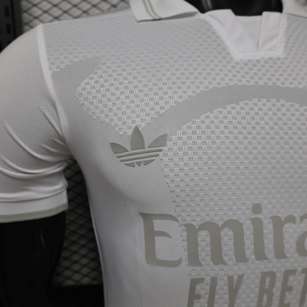 2026 Real Madrid 125th Anniversary Commemorative Football Shirt (Player)