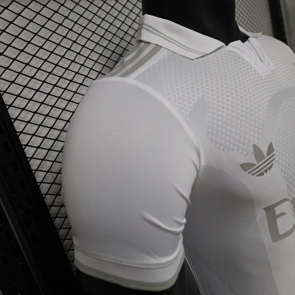 2026 Real Madrid 125th Anniversary Commemorative Football Shirt (Player)