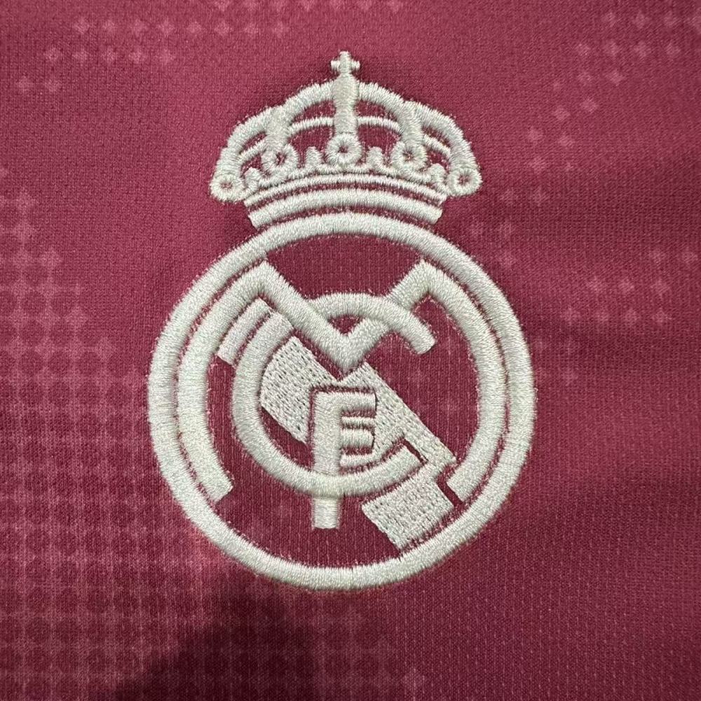 2026/2027 Real Madrid Special Edition Football Shirt (Fan version）