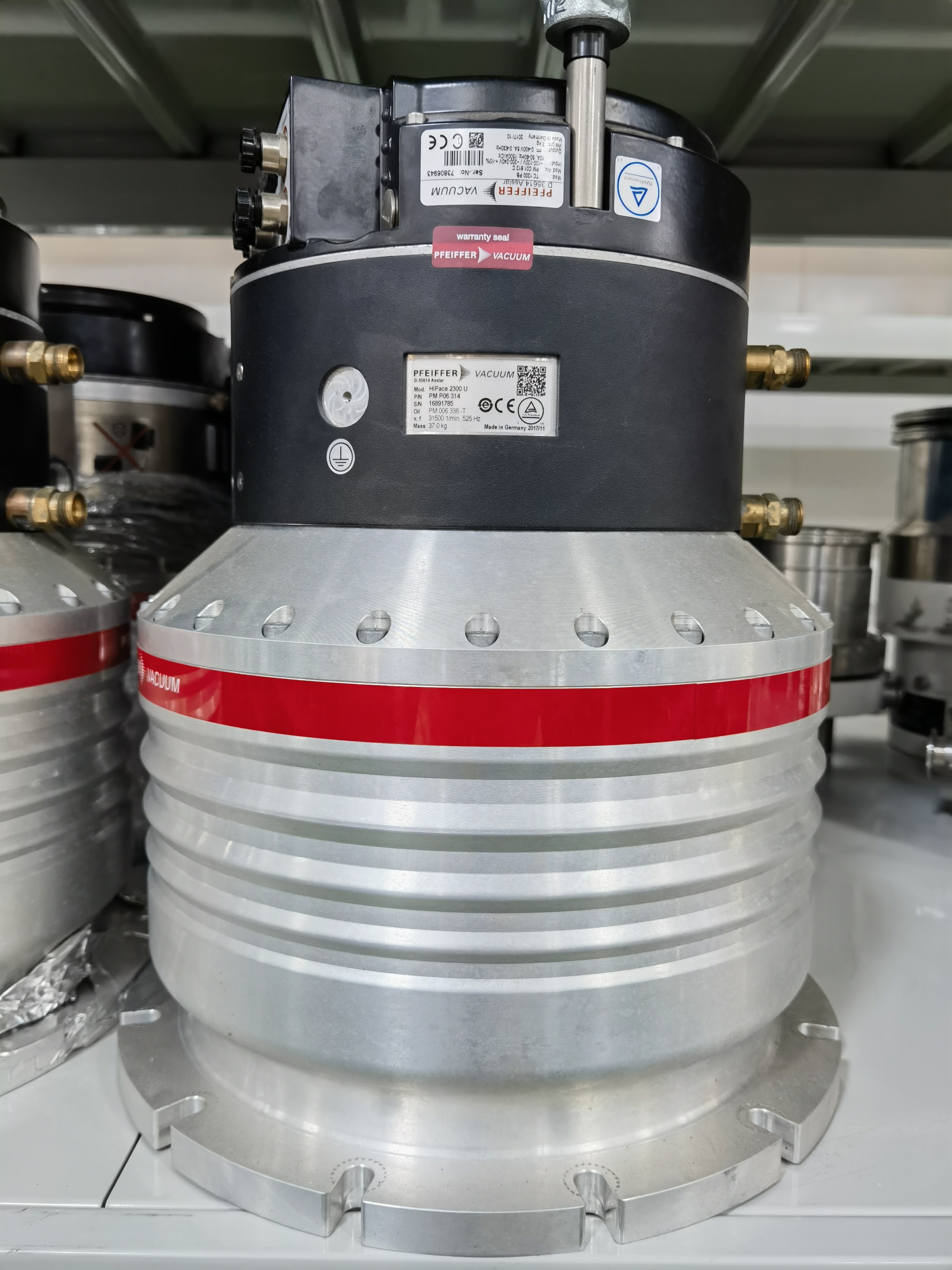 PFEIFFERD VACUUM PUMP Turbo HiPace 2300 U Used