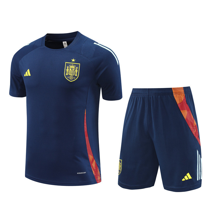 Spain 24/25 Adults  Short sleeve training suit Top + pants