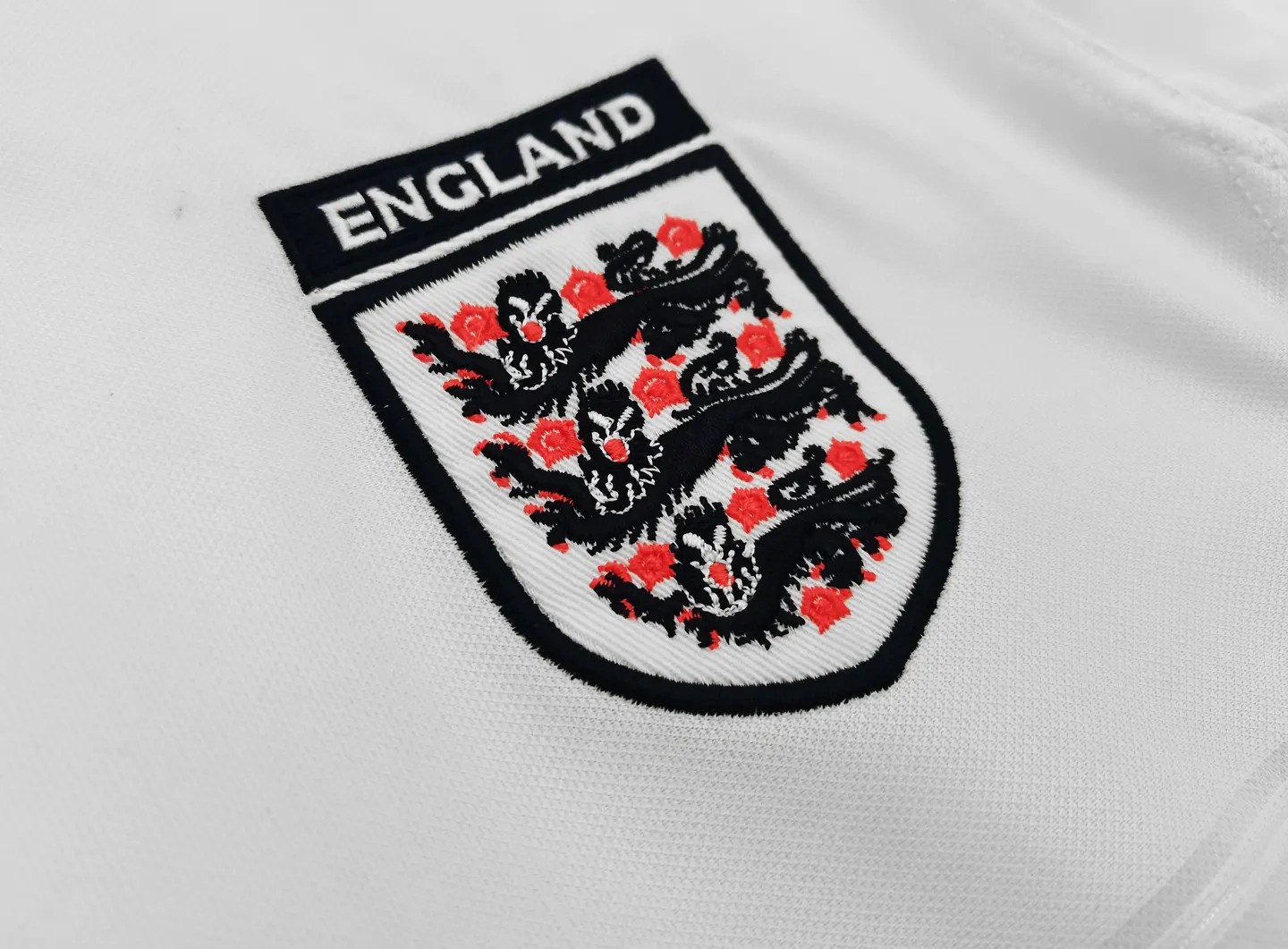Retro England 2000 Home Stadium Jersey