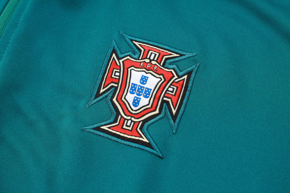 Portugal 24/25 Adults Long Zipper Training Jersey top + pants