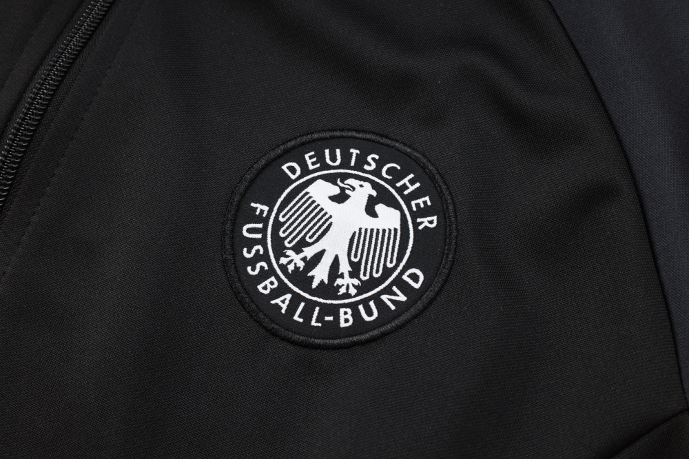 Germany 24/25 Adults Long Zipper Training Jersey  top + pants