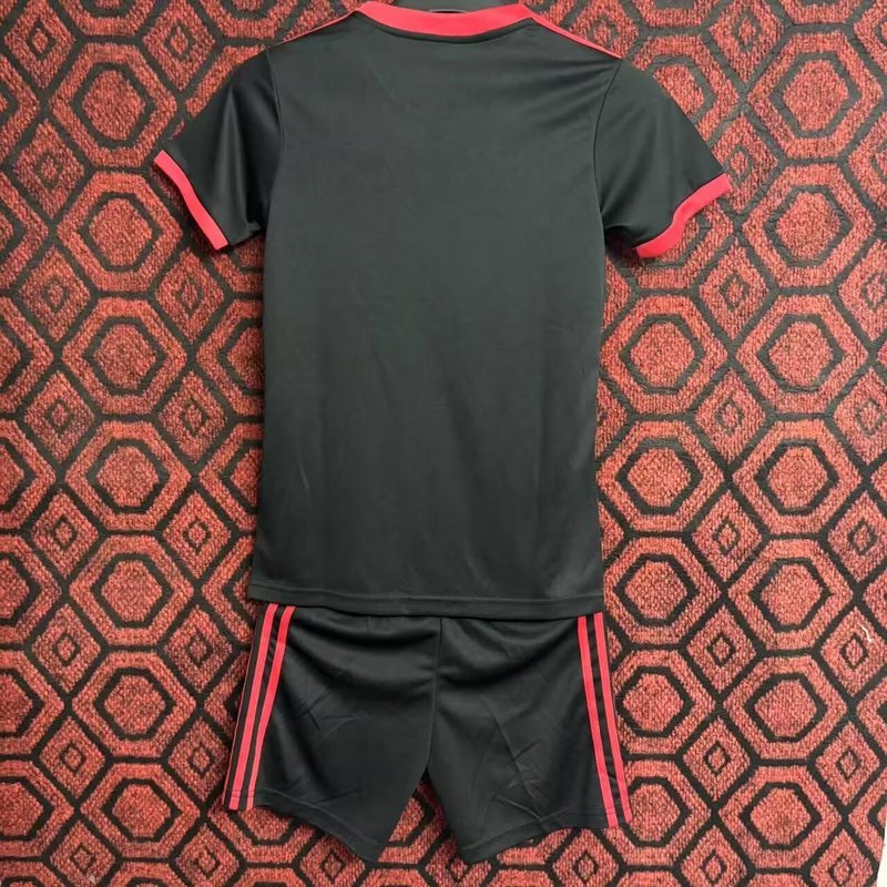 Japan 25/26 Kids Special Jersey+pants