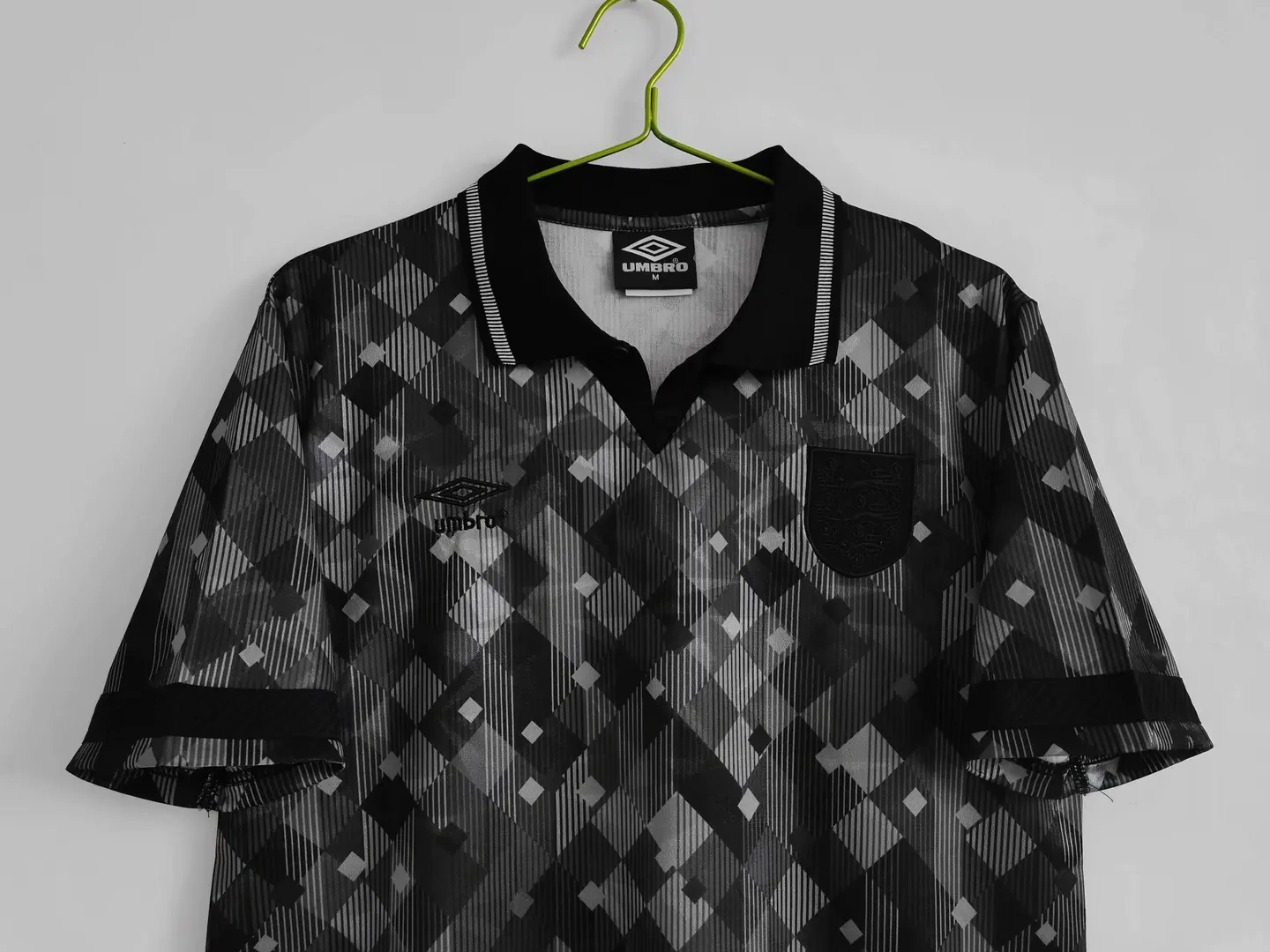 Retro England 1990 Black Jersey
