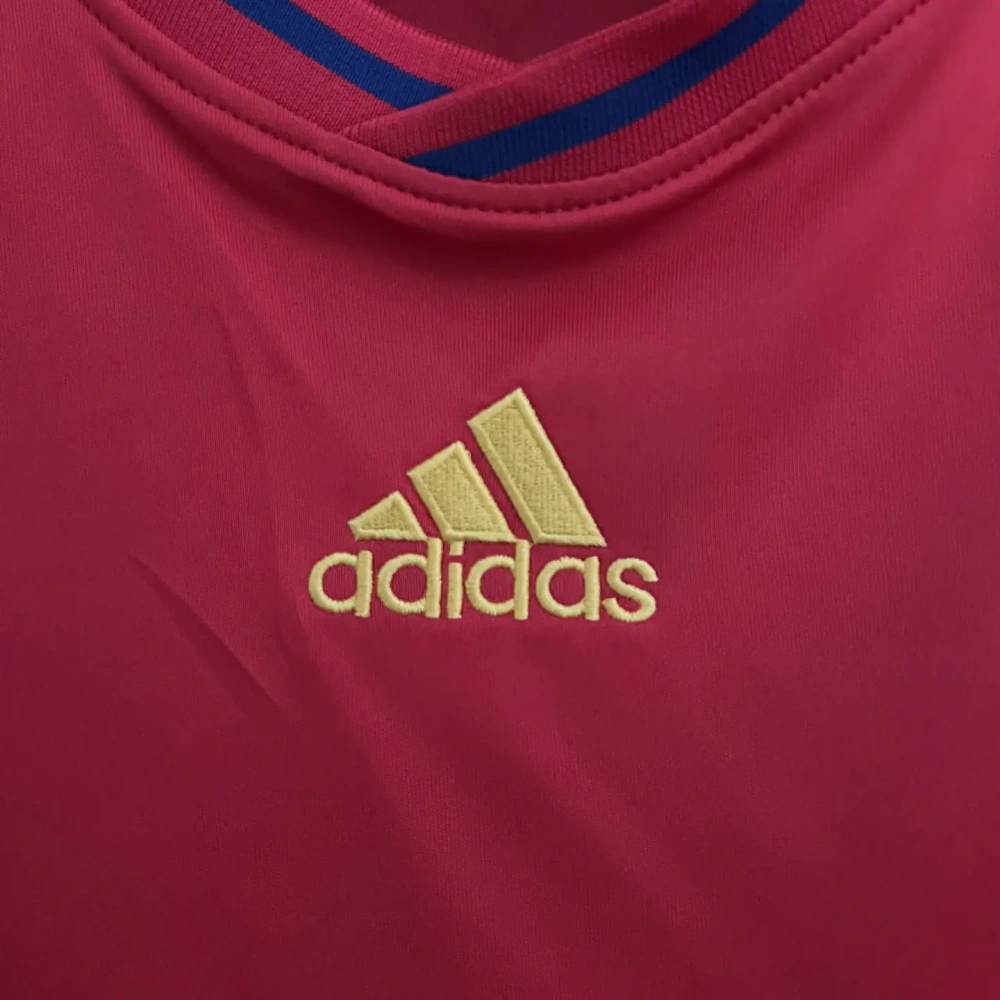 Retro Spain 2010 Home Stadium Jersey