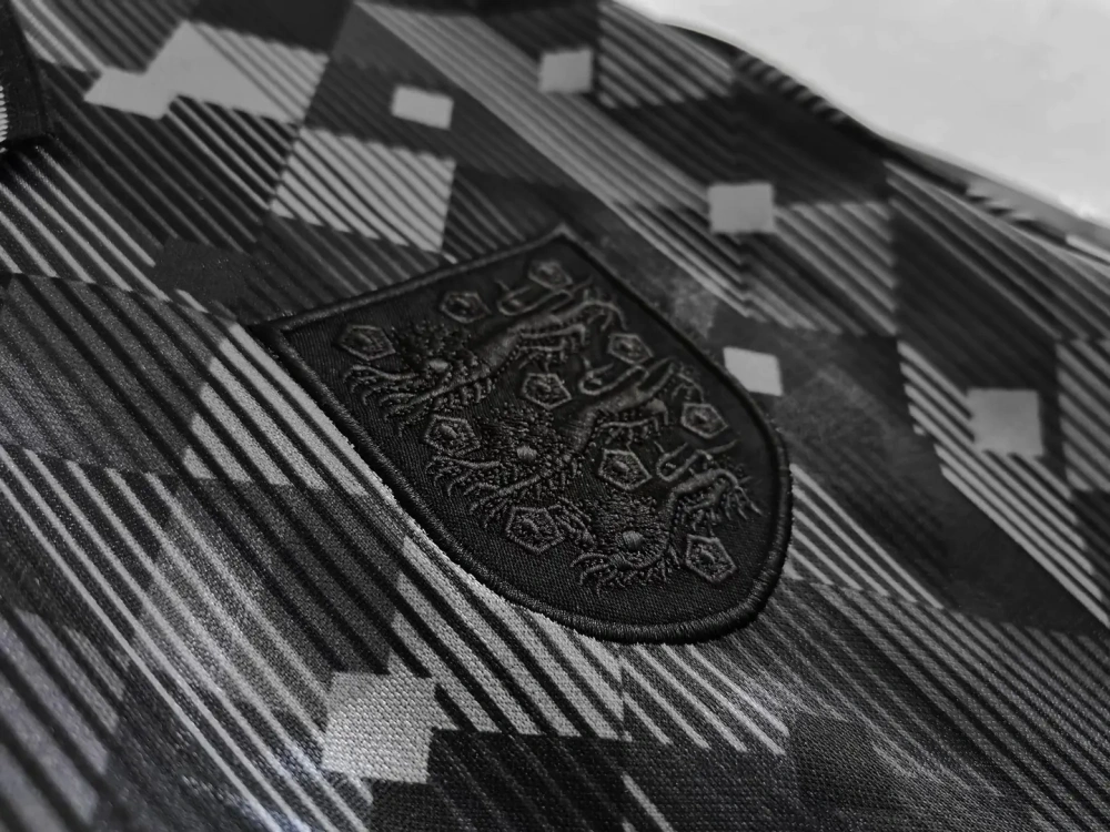 Retro England 1990 Black Jersey