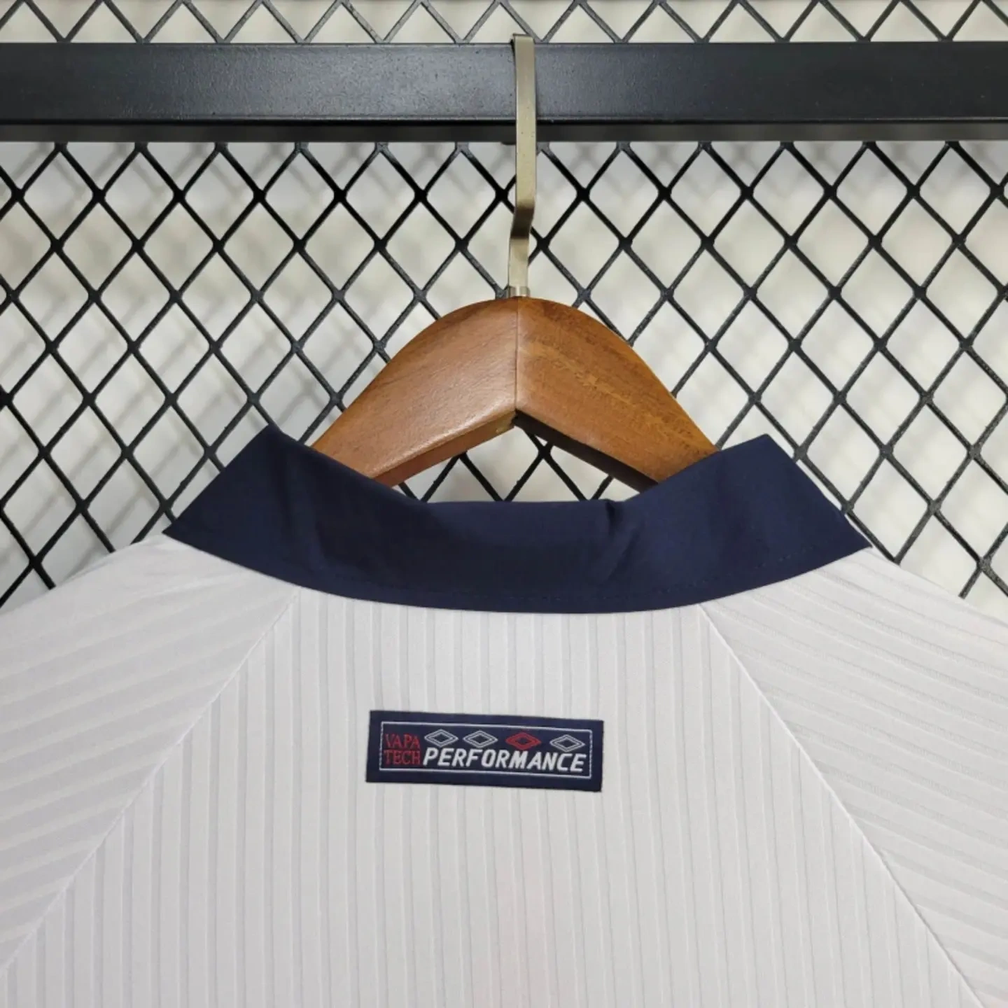 Retro England 1998 Home Stadium Long Sleeve Jersey