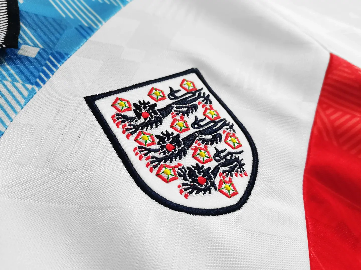 Retro England 1990 Three Color Jersey