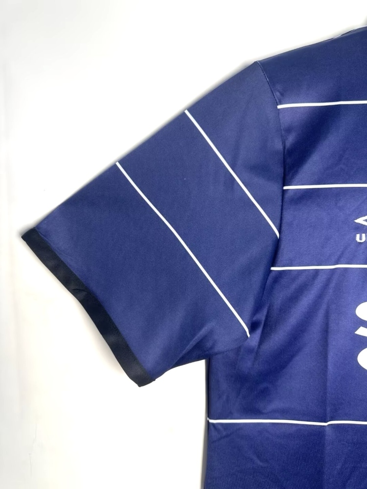 Manchester United Retro 1999-2000 season away jersey