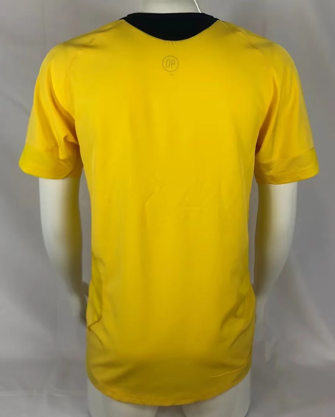 Arsenal Retro 06-07 Away Jersey