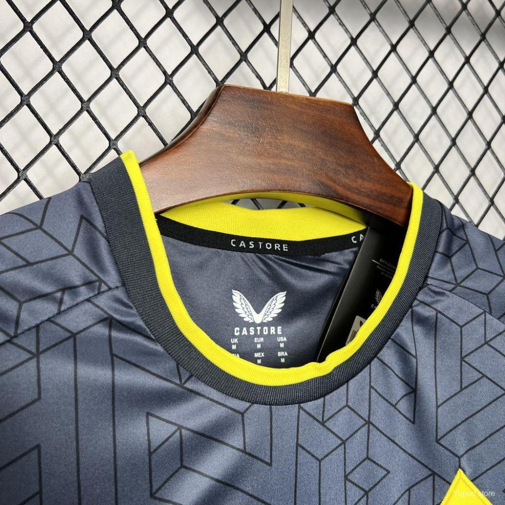 Everton 24/25 Away Jersey- Fans Version