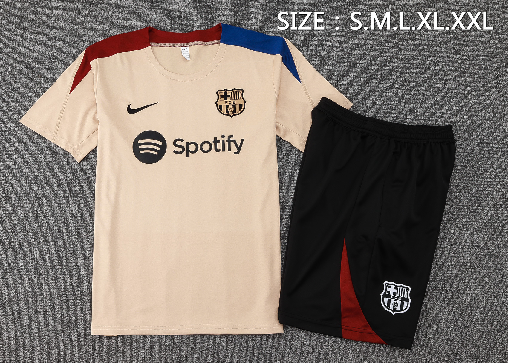 Barcelona 24/25 Adults short sleeved training suit with top and pants