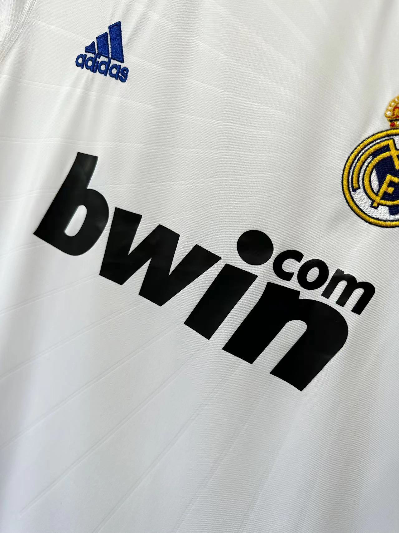 Real Madrid Retro 2010-2011 home court jersey