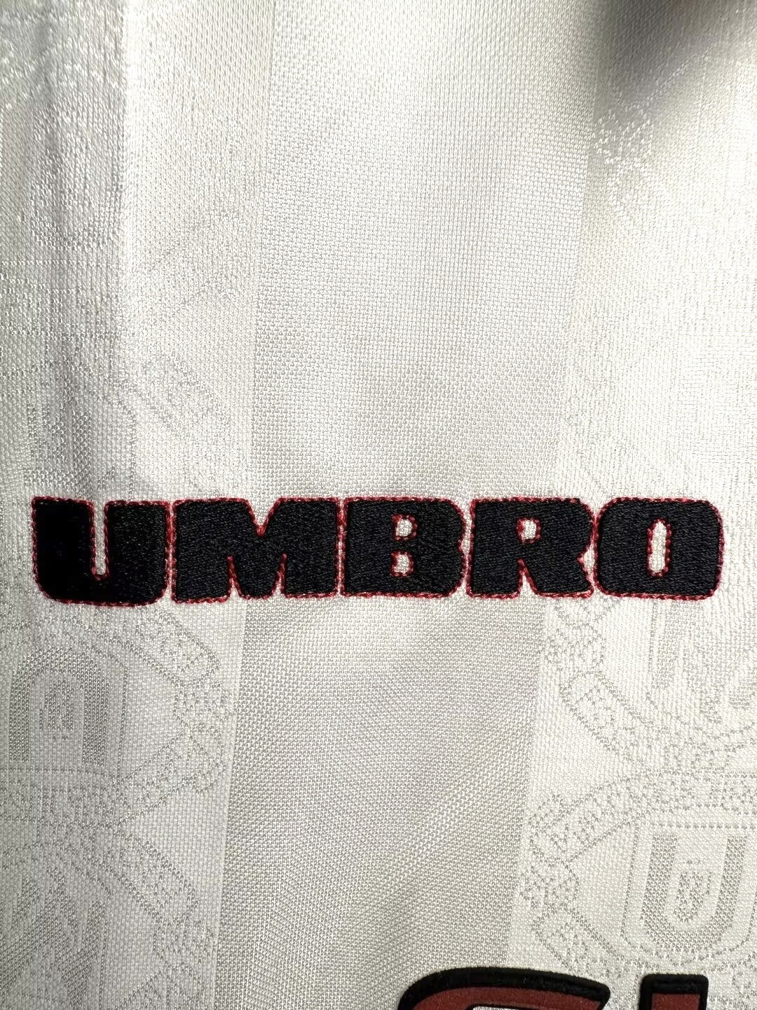 Manchester United Retro 1998-1999 season long away jersey