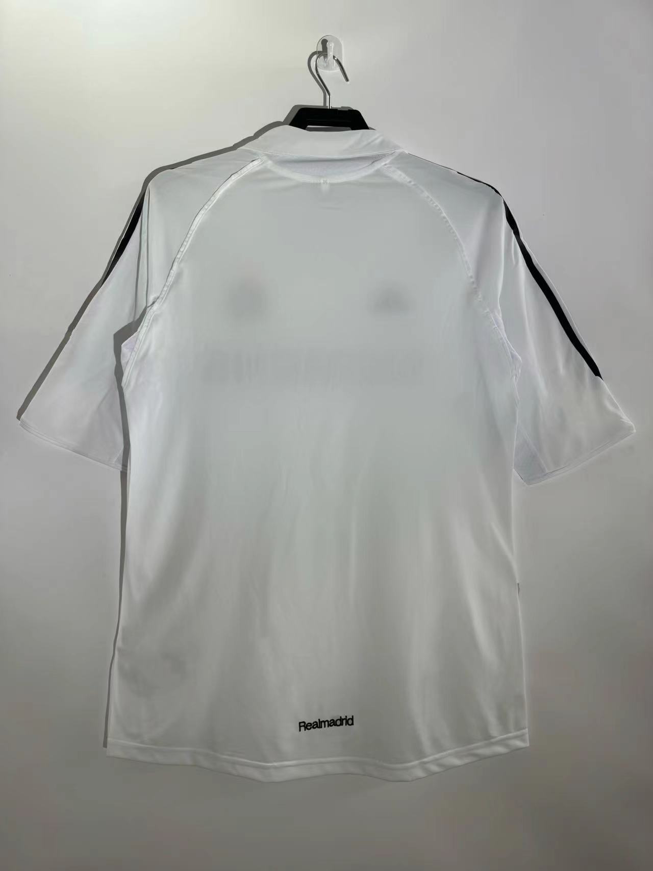 Real Madrid Retro2005-2006 home court jersey