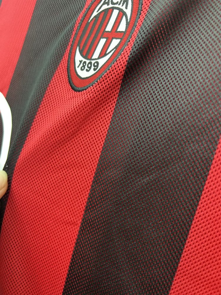 AC Milan Retro 2002-2003 season home jersey