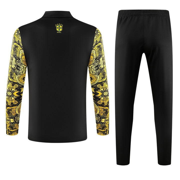Brazil 24/25 KIDS long sleeved half zip training suit with top and pants