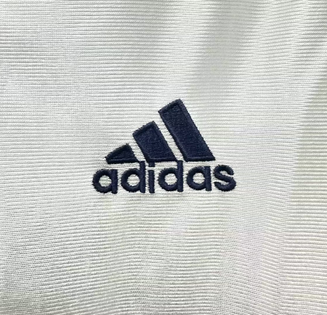 Real Madrid Retro 1998-2000 home court jersey