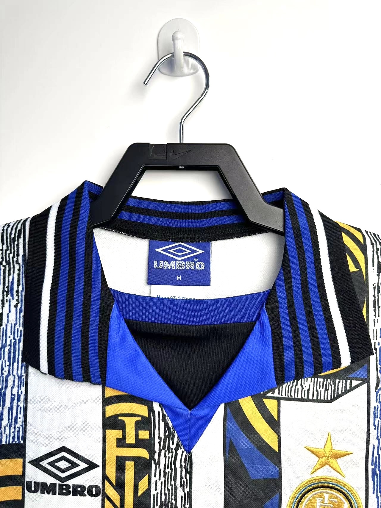 Inter Milan Retro 1995-1996 away jersey