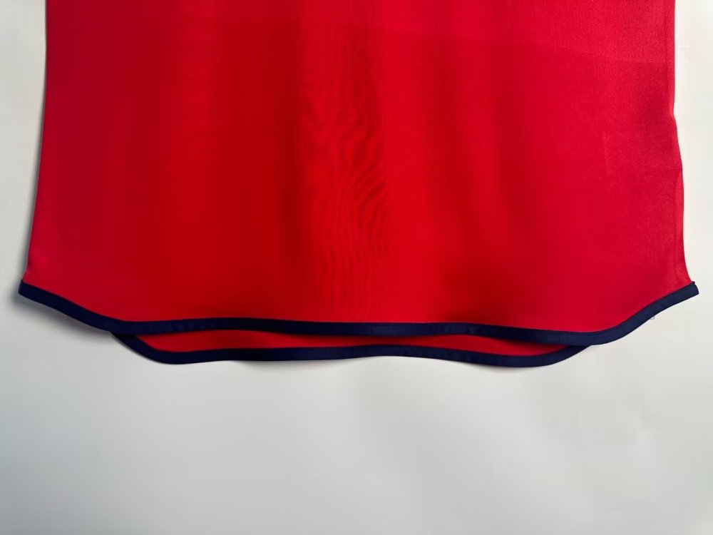 Bayern Munich Retro 2000-2001 home jersey