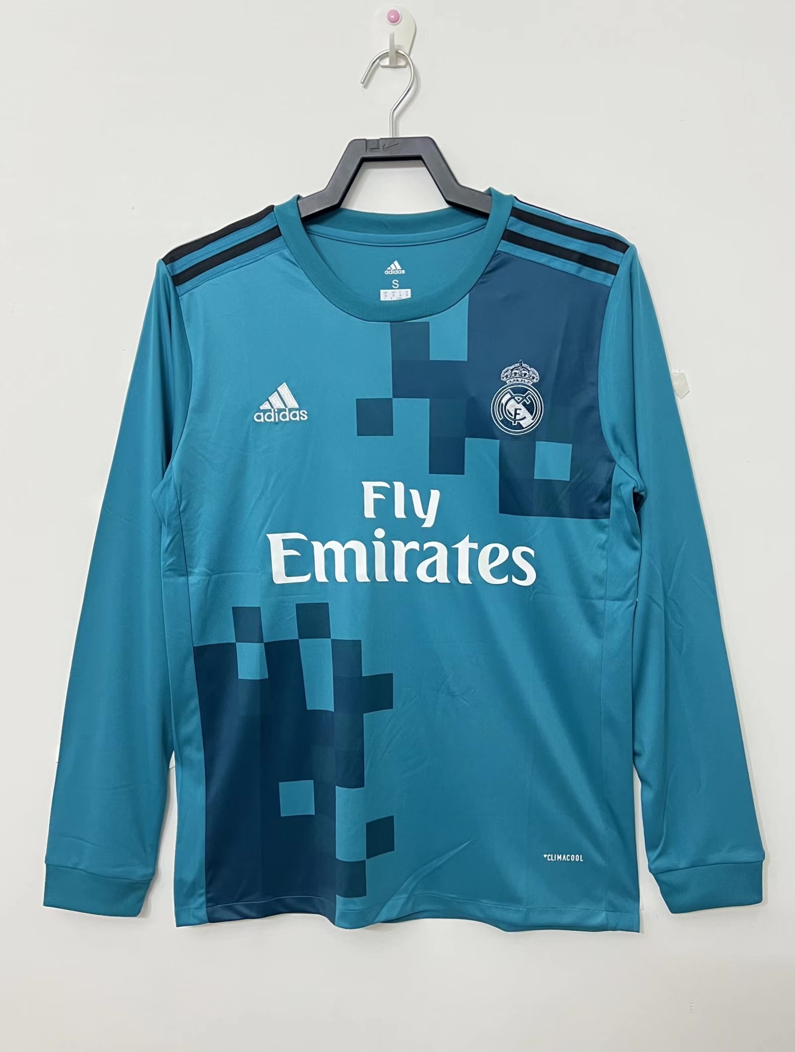 Real Madrid  Retro long sleeves 2017-2018 Second away game jersey