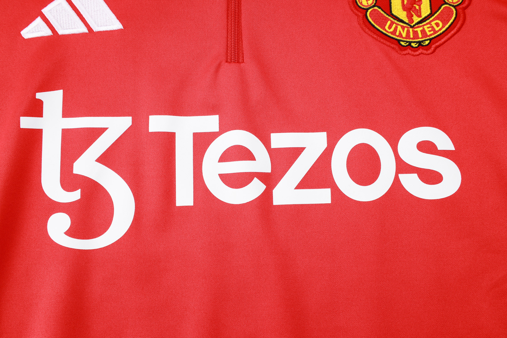 Manchester United 24/25 Adults  Long sleeves half-zip training suit Top + pants