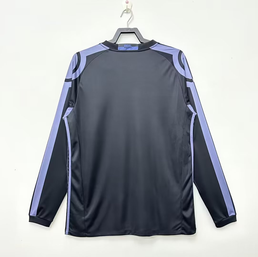 Real Madrid  Retro long sleeves 2016-2017 away jersey