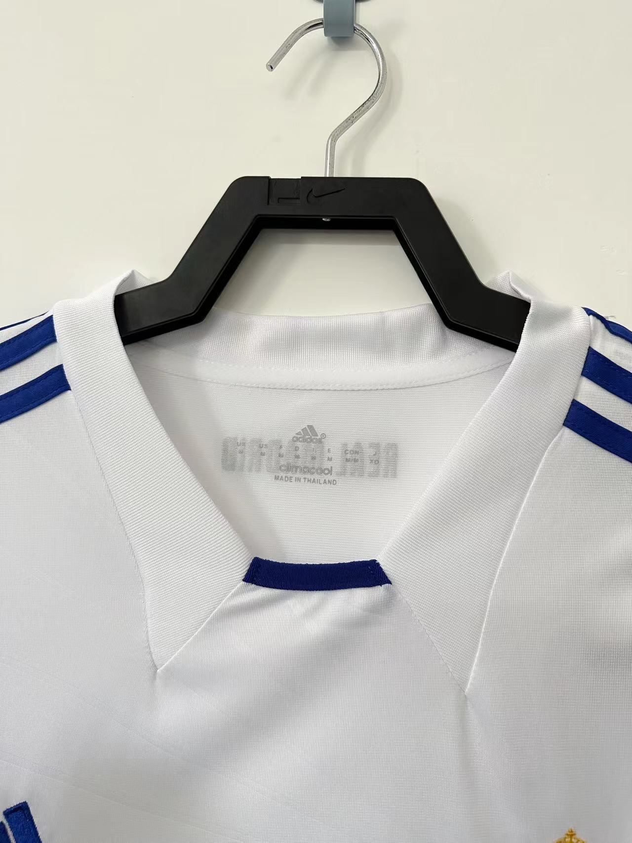 Real Madrid Retro 2010-2011 home court jersey