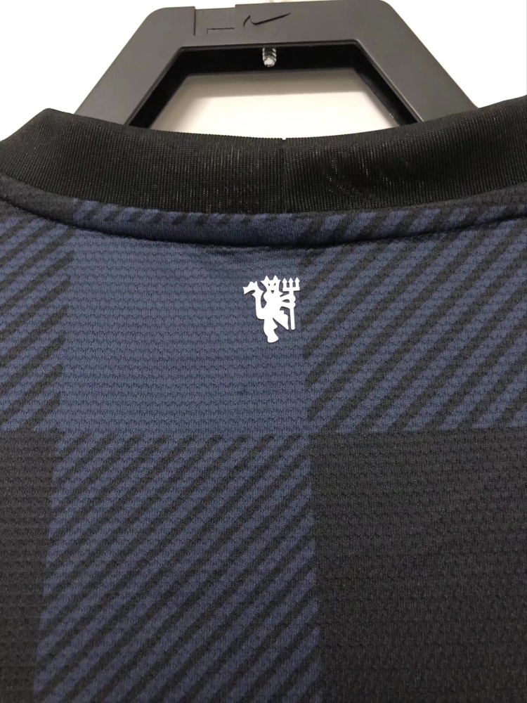 Manchester United Retro 2013-2014 season away jersey