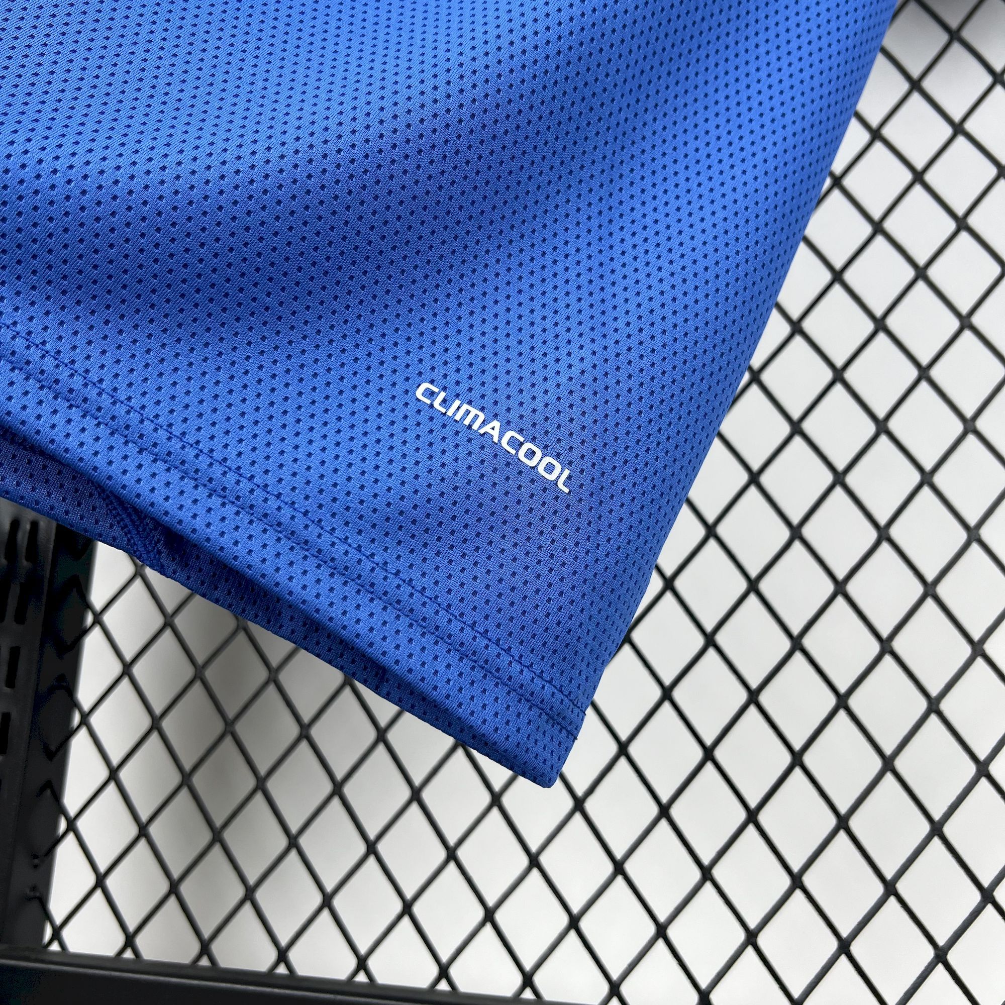 Chelsea Retro 2009-2010 Season Home Jersey