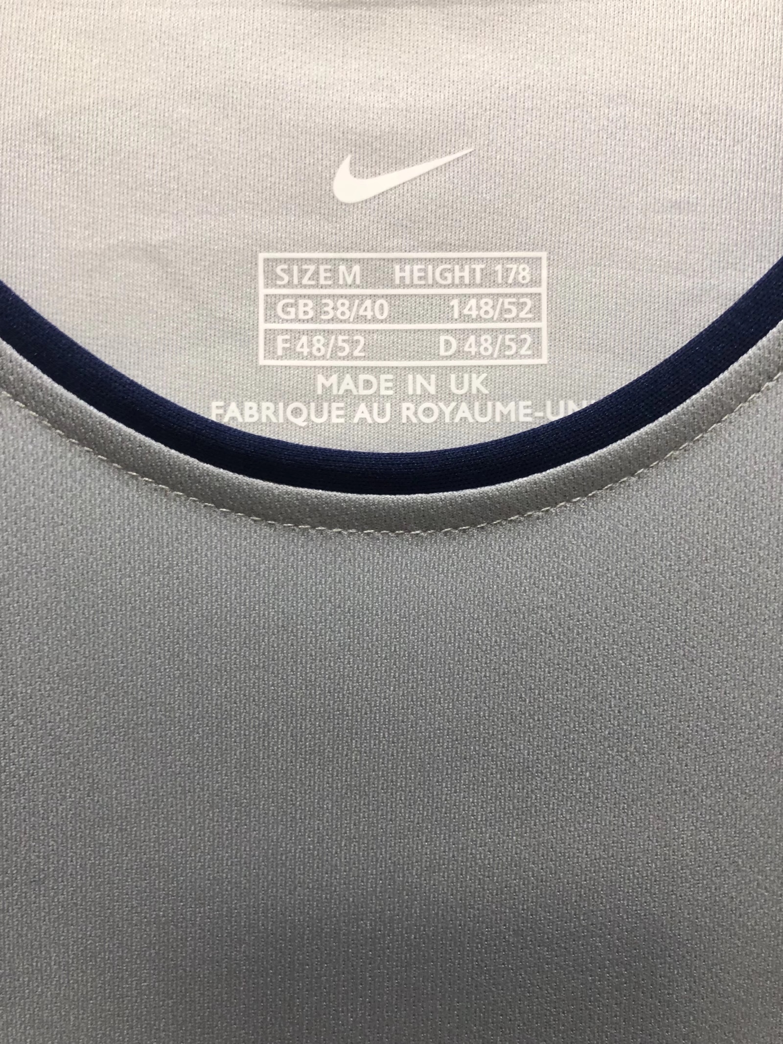 PSG 2001 away jersey