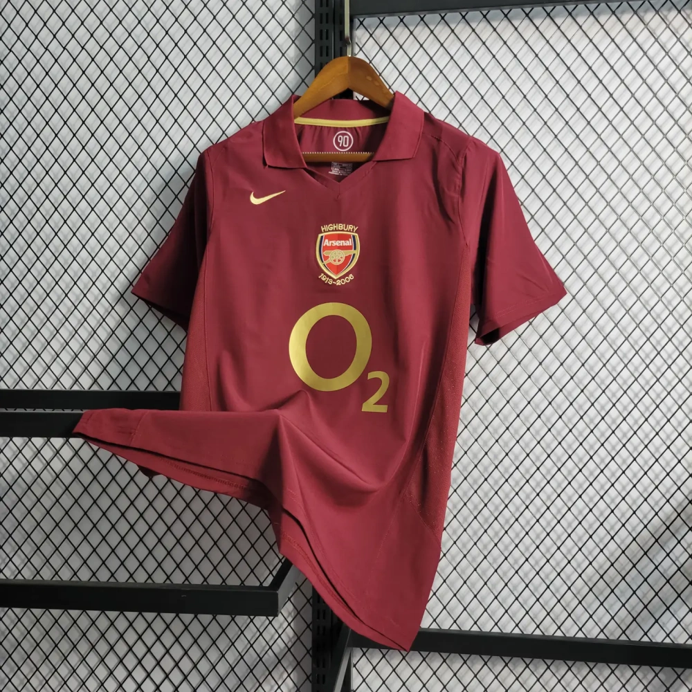Arsenal Retro 05-06 Home Stadium Jersey