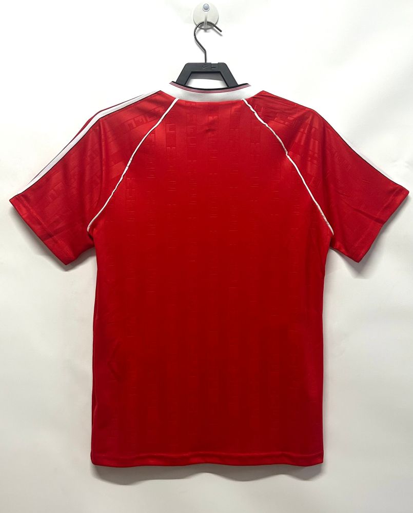 Manchester United Retro 1998-2000 season home jersey
