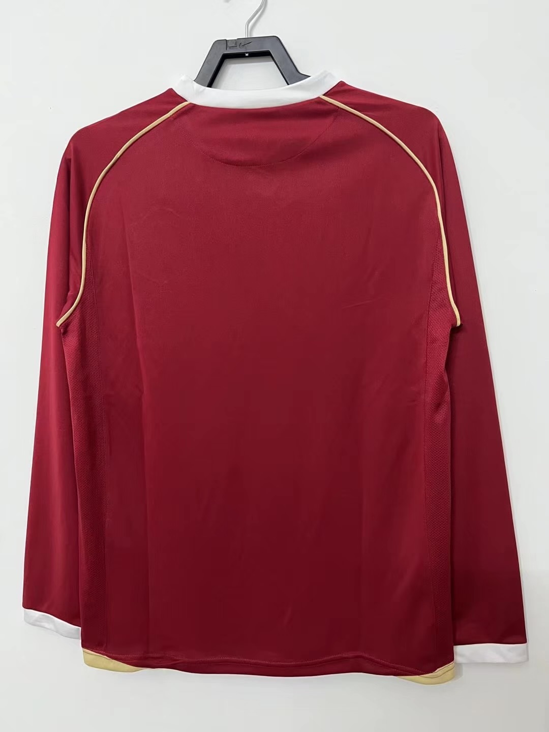 Manchester United Retro 2006-2007 season long home jersey