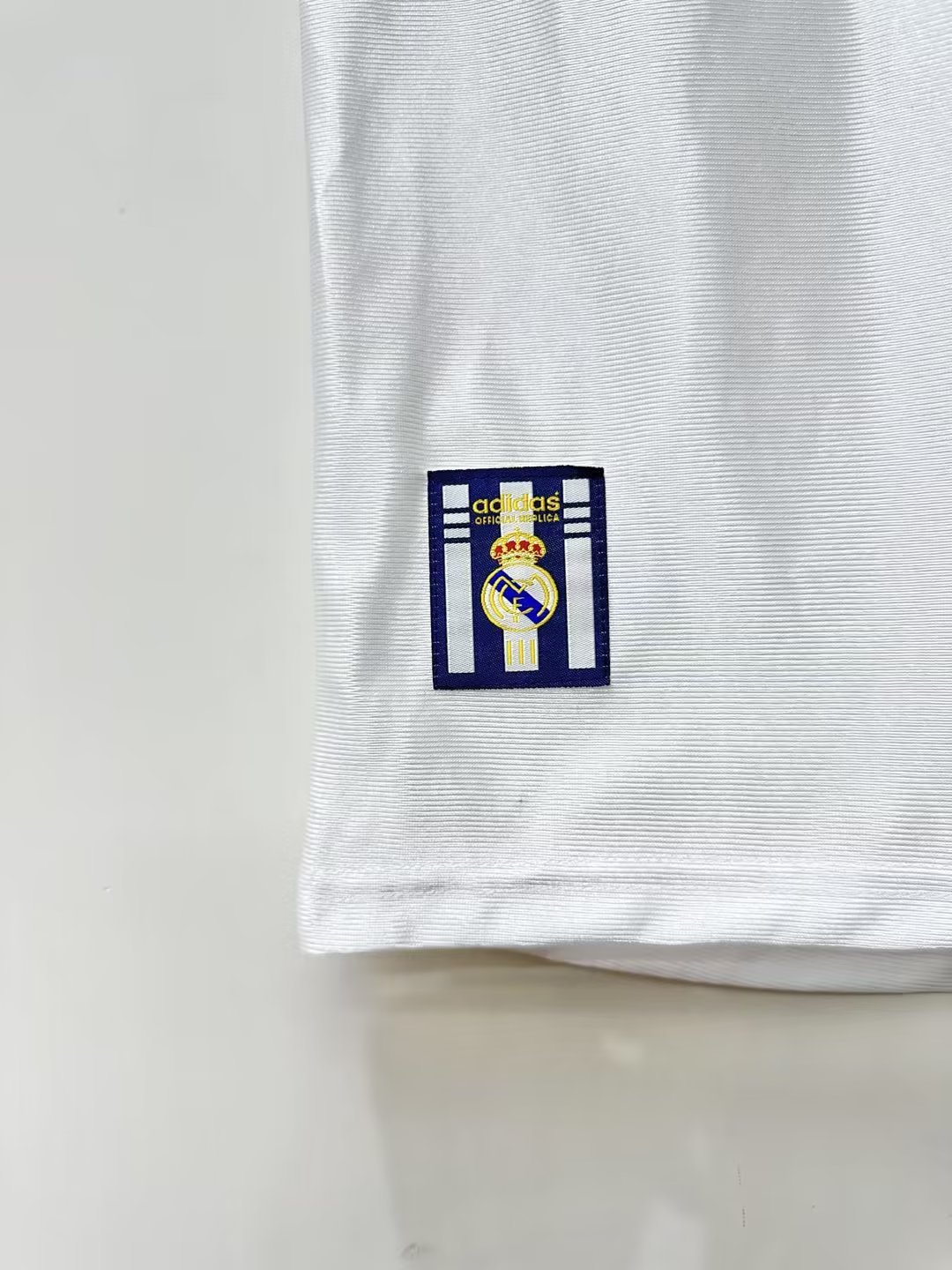 Real Madrid Retro 1998-2000 home court jersey
