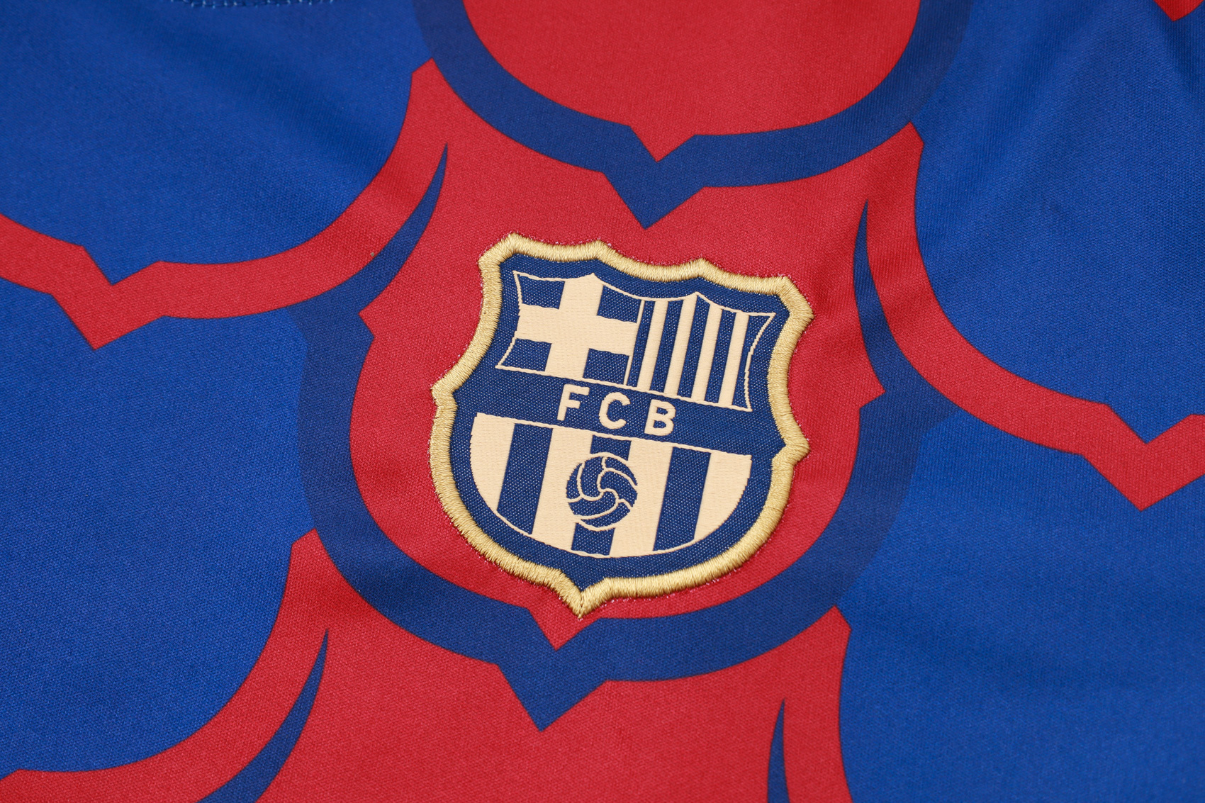Barcelona 24/25 Adult short sleeved training suit top+pants