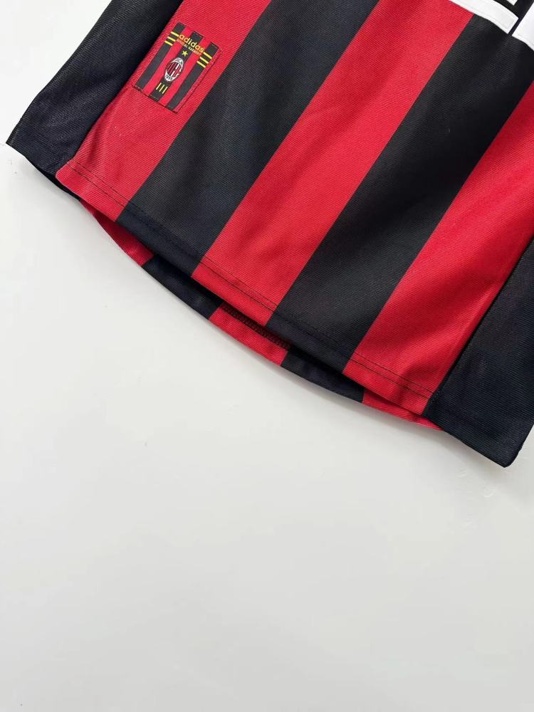 AC Milan Retro 1998-1999 season home jersey