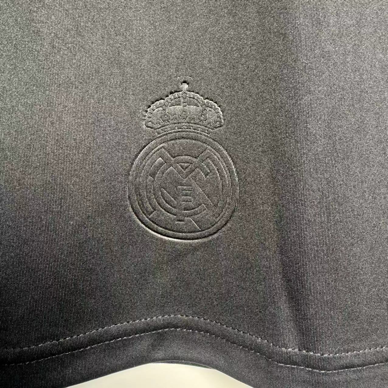 Real Madrid  Retro 2008-2009  away jersey