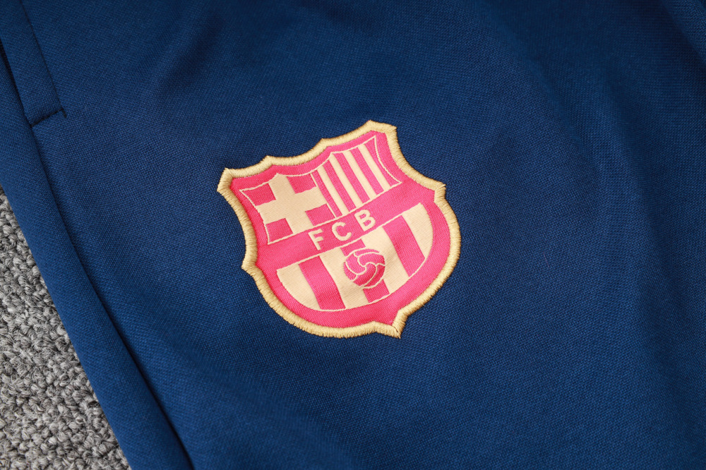 Barcelona 24-25 Adult  coat with full zipper and cap, training suit top and pants