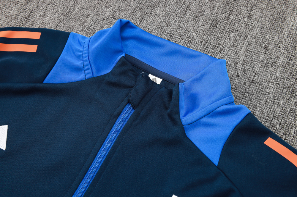 Juventus 24-25 adult half-zip training suit Top + pants
