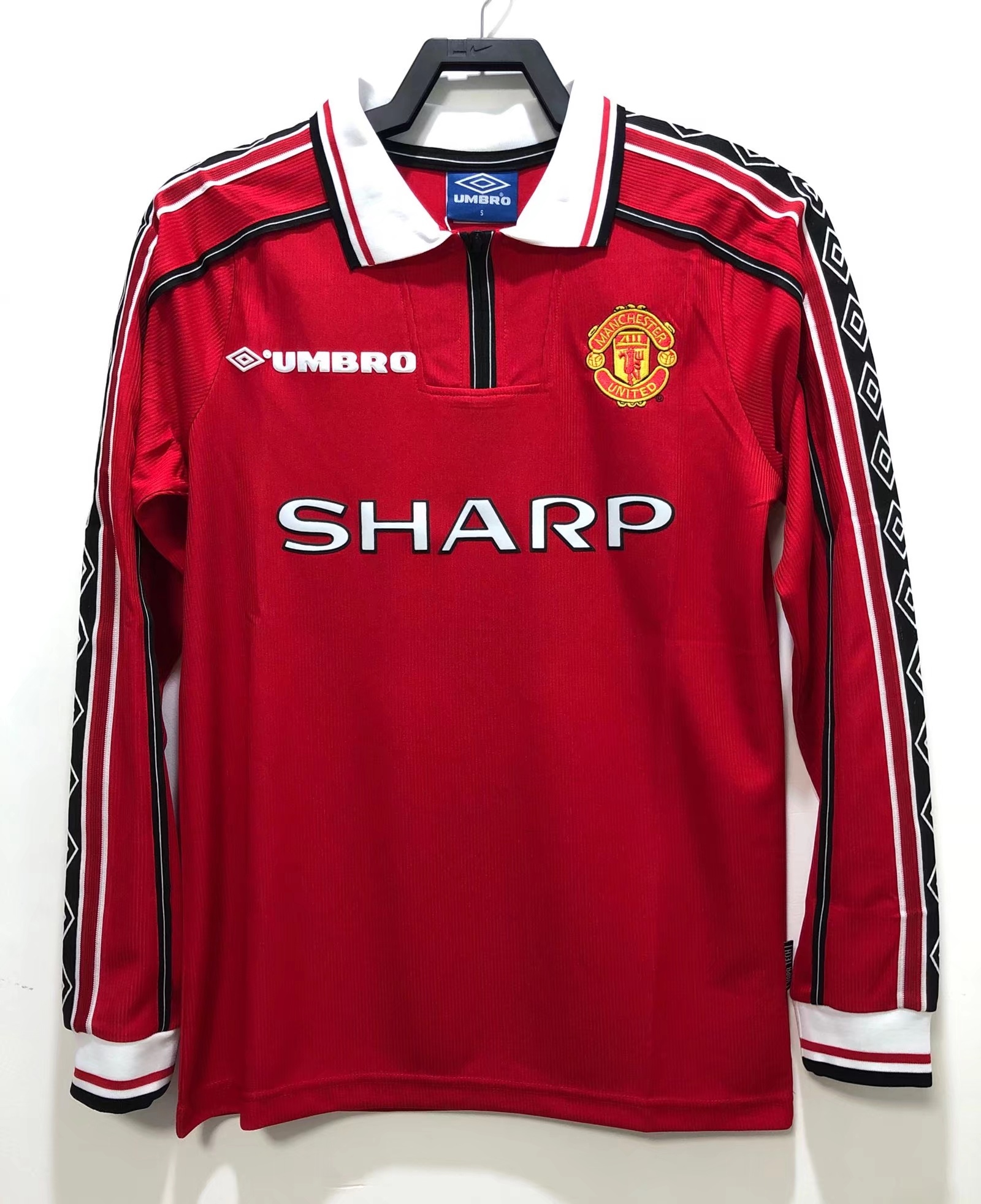 Manchester United Retro 1998 season long home jersey