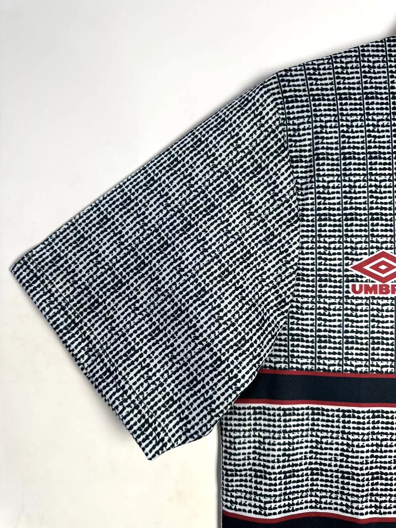 Manchester United Retro 1995-1996 season away jersey