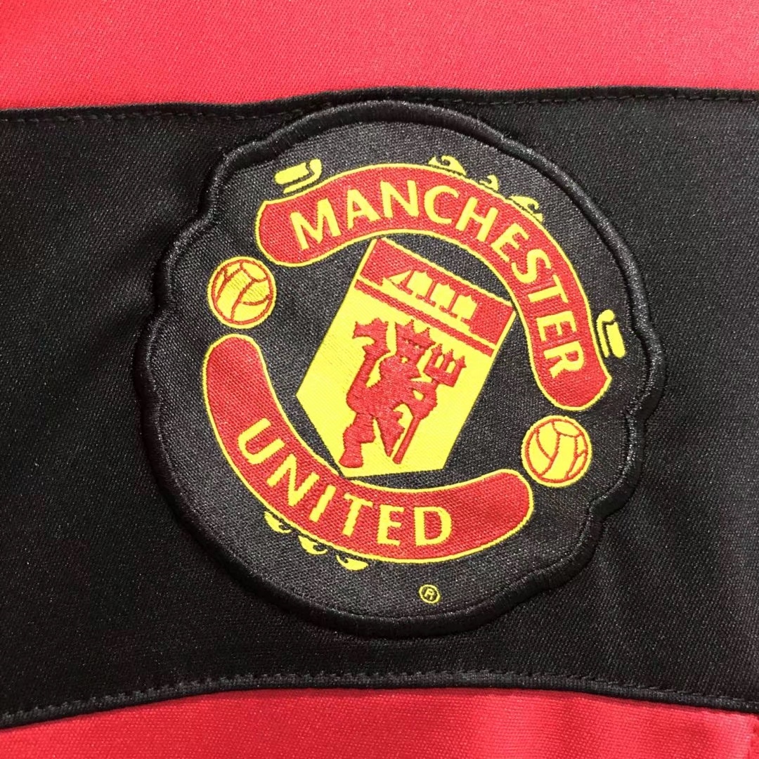 Manchester United Retro 2010 season long home jersey