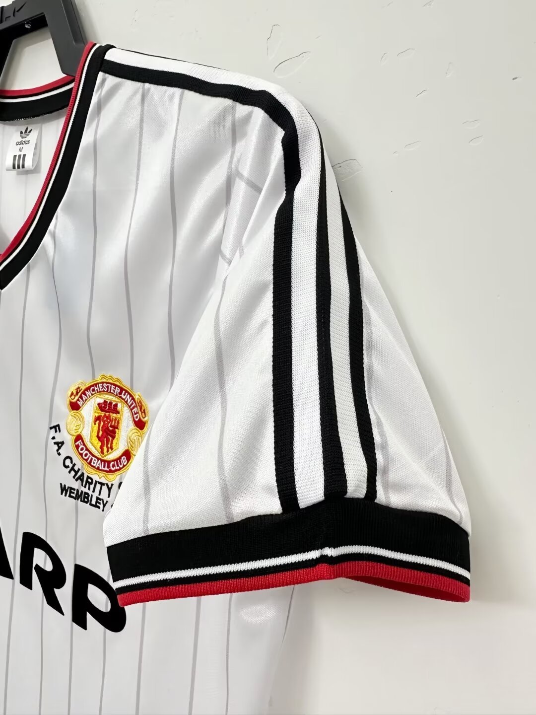 Manchester United Retro 1983 season away jersey